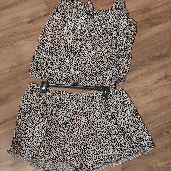 Joyspun Cheetah Print Pajama Set Top And Shorts Sz XL 16-18 - Picture 11 of 17
